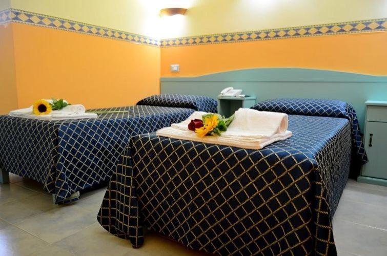 Hotel Le Palme SantʼAnna Arresi Kültér fotó