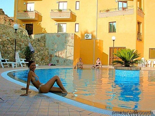 Hotel Le Palme SantʼAnna Arresi Kültér fotó